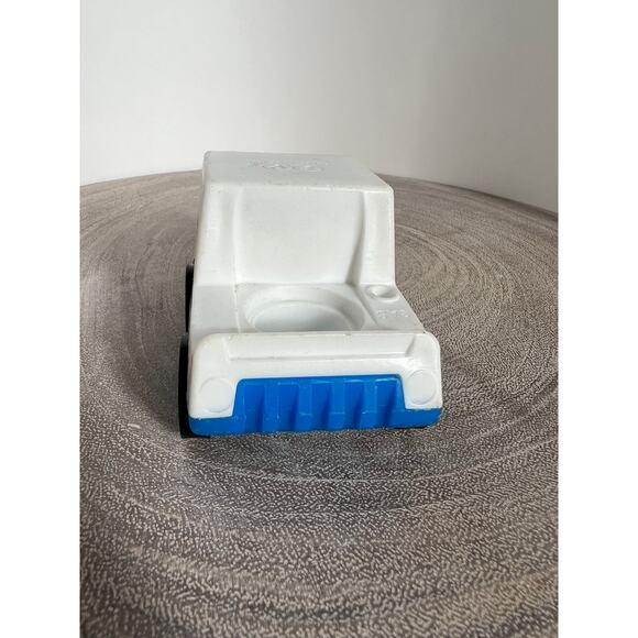 Vintage Fisher-Price Original Little People Mail Truck Vehicle White Blue - Picture 4 of 7